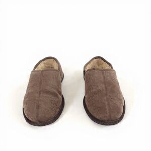 Brown Suede UGG Sheepskin Lined Boots - Cozy Winter Slippers Size 9.